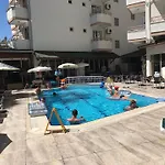 Hotel Remi