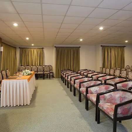Remi Hotell 4*